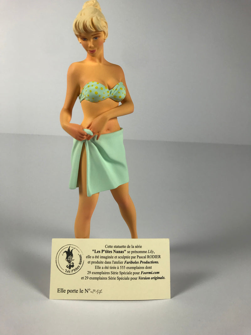 Figurine LILY de la série Les P&